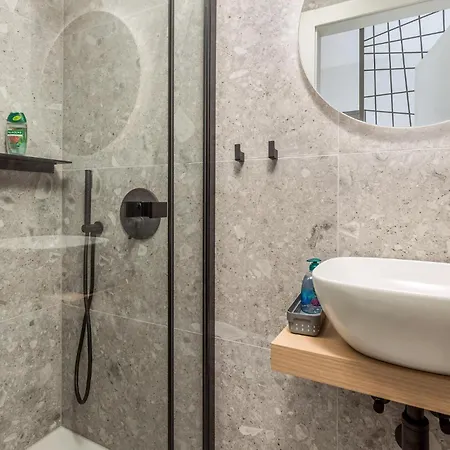 公寓 Beautiful Apartment In Omisalj *