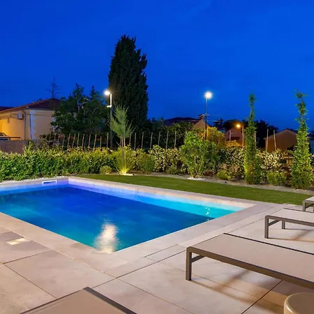 公寓 Beautiful Apartment In Omisalj *