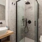 Beautiful Apartment In Omisalj