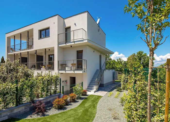 Beautiful Apartment In Omisalj Omišalj