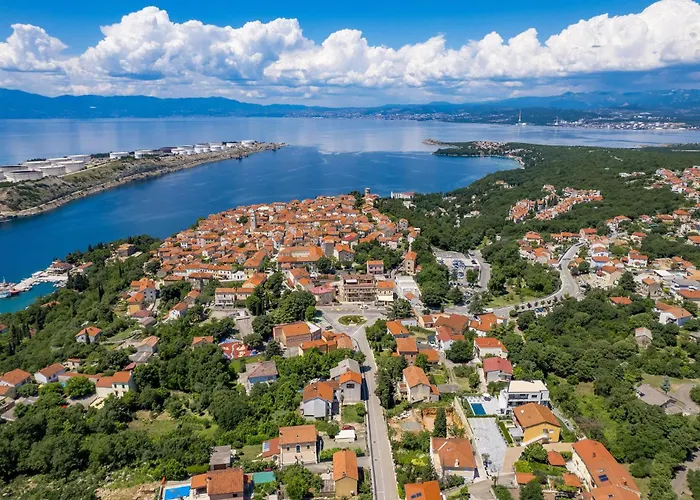 Apartamento Beautiful Apartment In Omisalj Omišalj